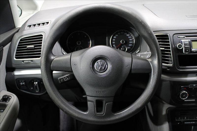 Volkswagen Sharan 2,0 TDI - fotka 19 z 29