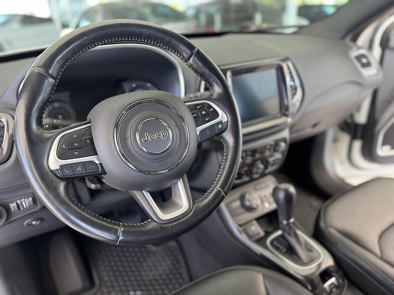 Jeep Compass S 4xe 1,3T 177kW*REZERVACE! - fotka 10 z 37