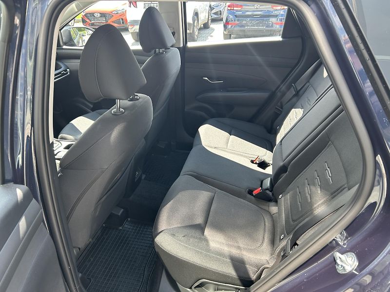Hyundai Tucson 1,6 T-GDI 4x2 118 kW SMART FL - fotka 8 z 30