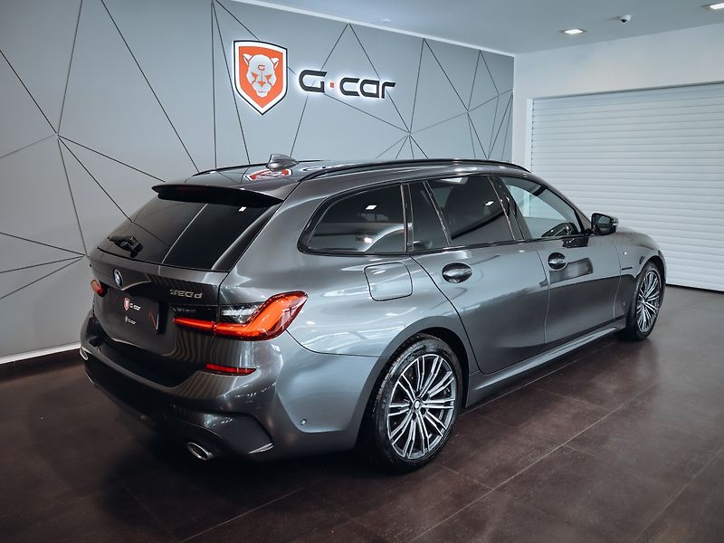 BMW Řada 3 320d Touring xDrive - fotka 5 z 26
