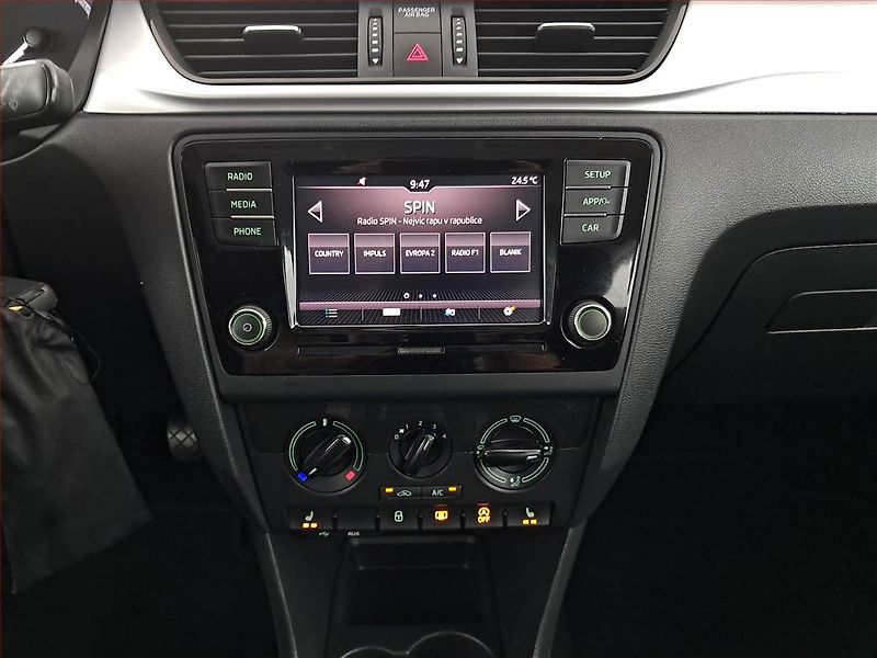 Škoda Rapid (2018) Ambition 1.0 TSI, Serv.kniha - fotka 12 z 19