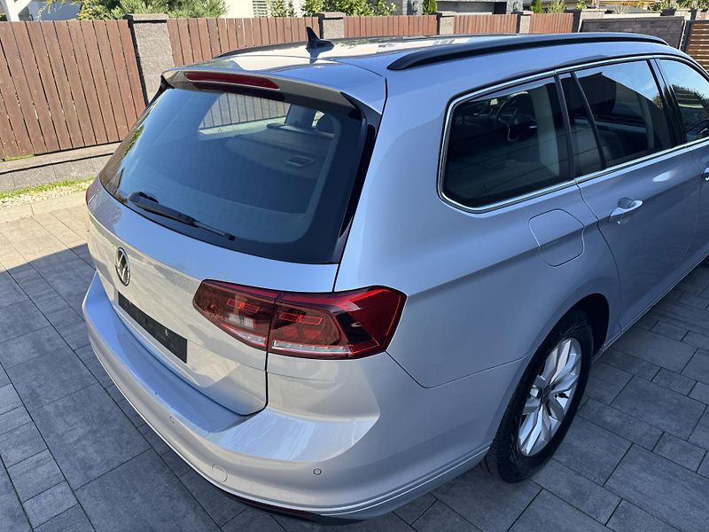 Volkswagen Passat (2023) 2.0 TDI DSG Business Tažné - fotka 14 z 42