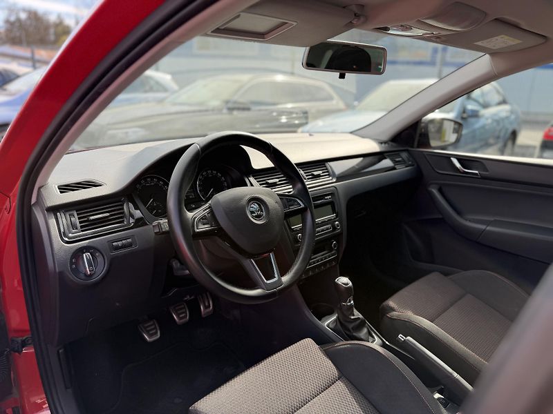 Škoda Rapid 1.6 TDI, 77kw, SPORT - fotka 6 z 16