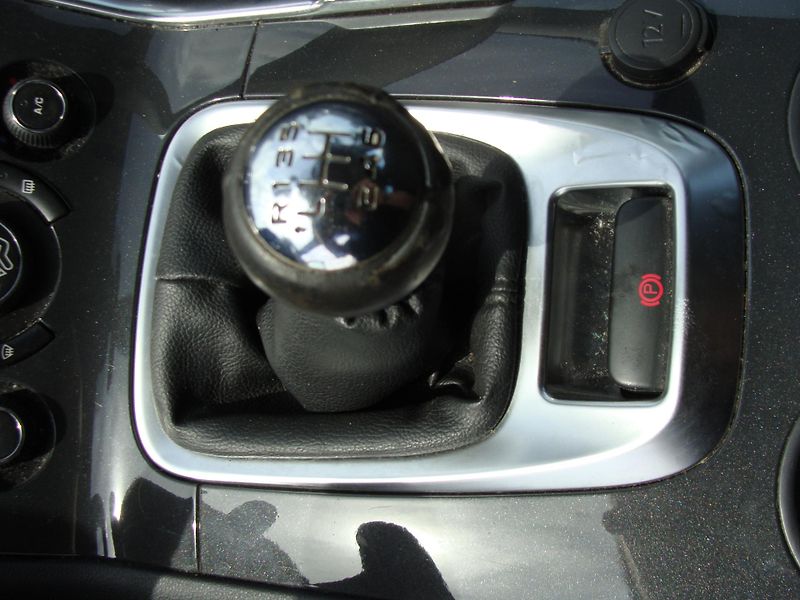 Peugeot 3008 1.6i, nové rozvody - fotka 14 z 25