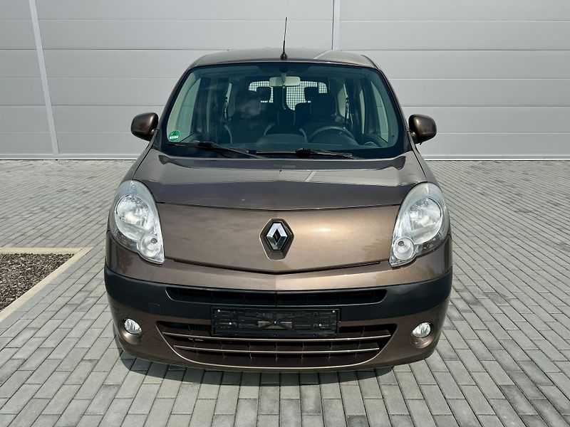 Renault Kangoo (2013) 1.5 dCI GRAND 7 míst - fotka 2 z 25