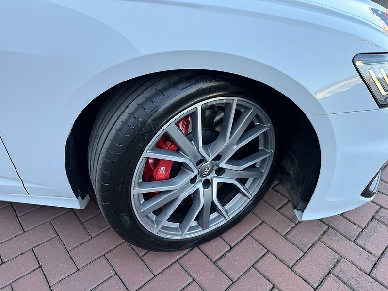 Audi S6 (2019) 3.0TDi Metrix Webasto Vzduch - fotka 39 z 42