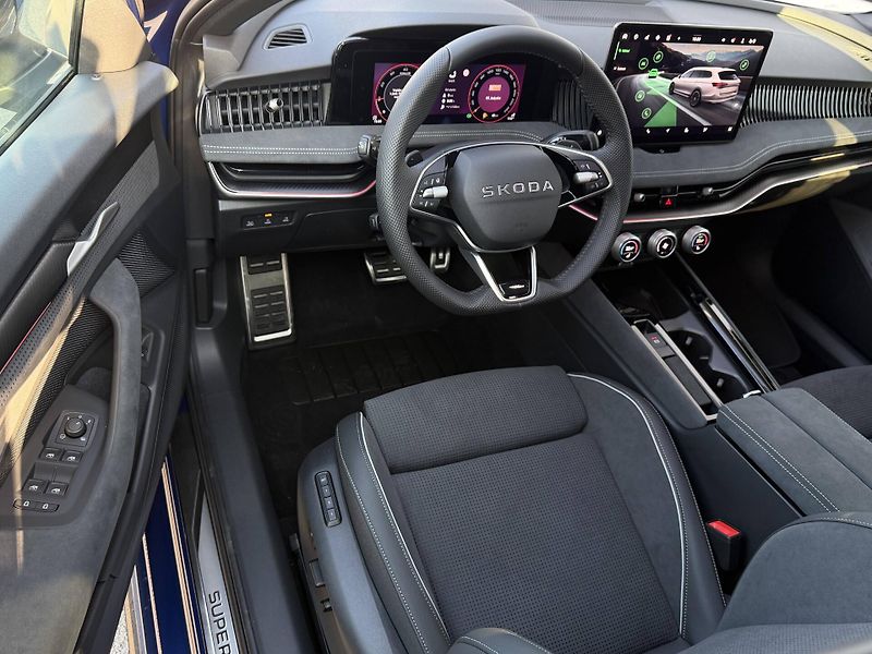 Škoda Superb (2026) Sportline DSG 2,0TDI - fotka 3 z 6
