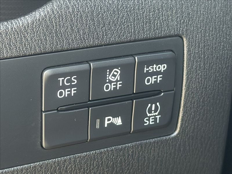 Mazda CX-3 2,0 i AUTOMAT 44tKm - fotka 22 z 34