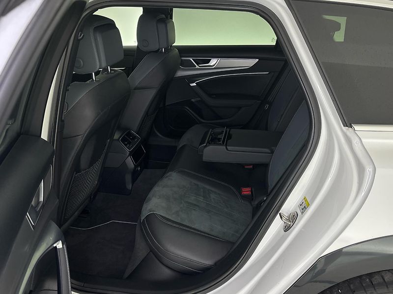 Audi A6 Allroad Kombi quattro 0 - fotka 8 z 30