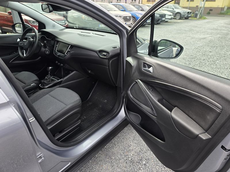 Opel Crossland X 1.2 T  - fotka 9 z 14