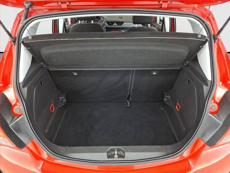 Opel Corsa (2017) 1.4, Automat, Tempomat - fotka 13 z 14
