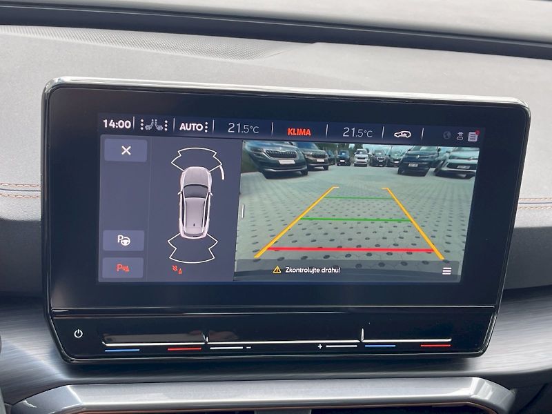 Cupra Formentor (2024) 2.0 TDI 110 kW DSG 4Drive Basi - fotka 13 z 35