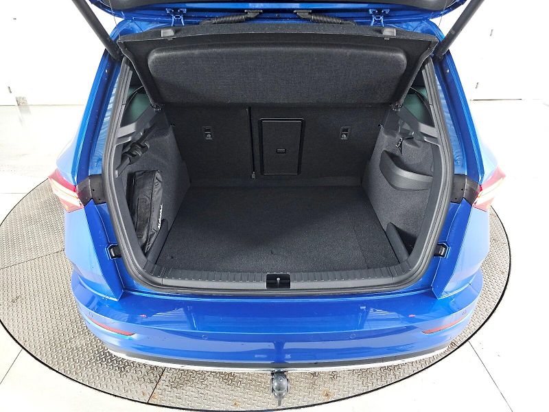 Škoda Karoq (2025) 2.0TSi 140kW 4X4 SPORTLINE TAŽ - fotka 35 z 35