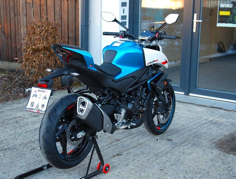 CFMOTO 450 NK (2026) 450NK - fotka 12 z 25
