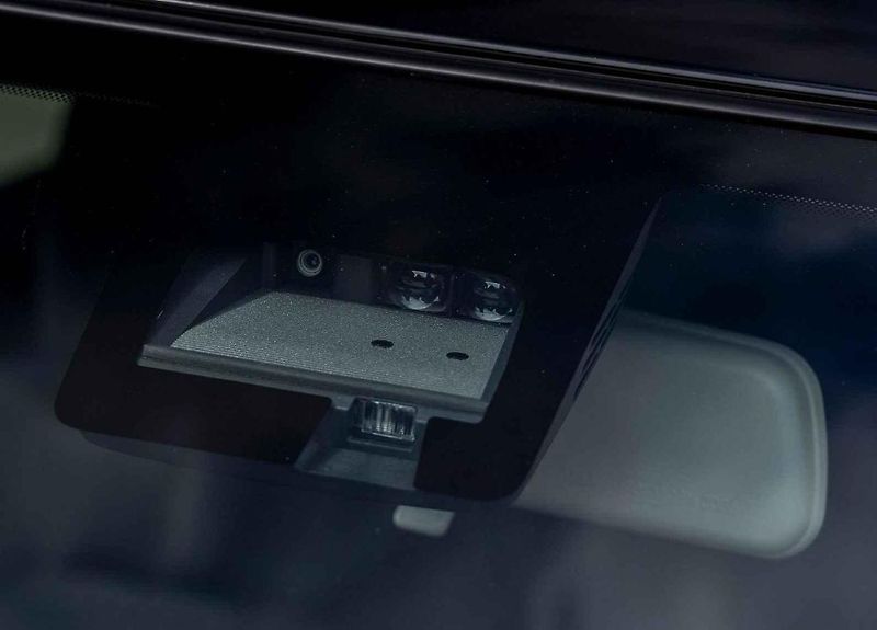 V zimě se tato verze Suzuki Swift cítí úplně skvěle