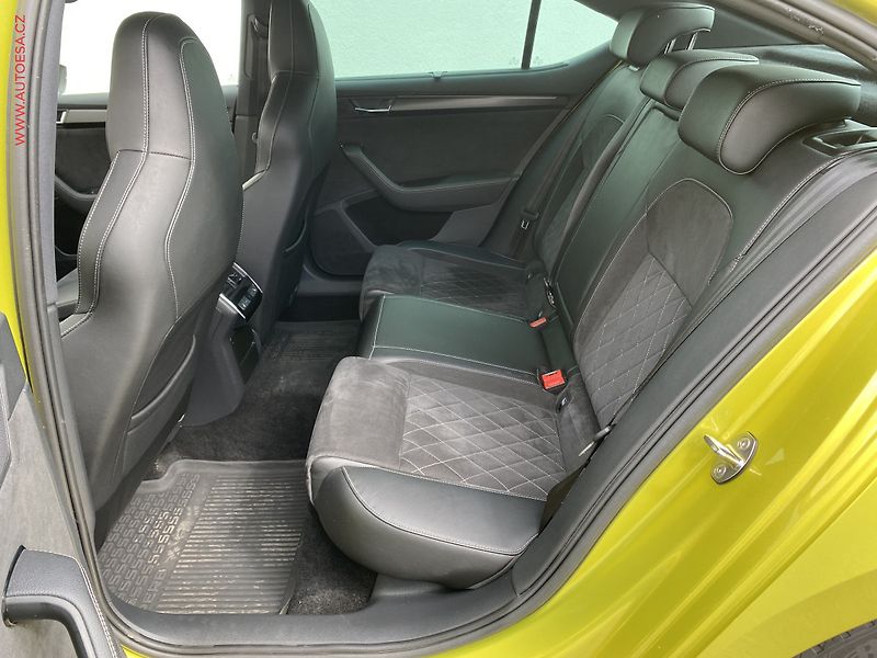 Škoda Superb (2020) 2.0 TDi, ČR, DSG, navi, LED - fotka 10 z 22