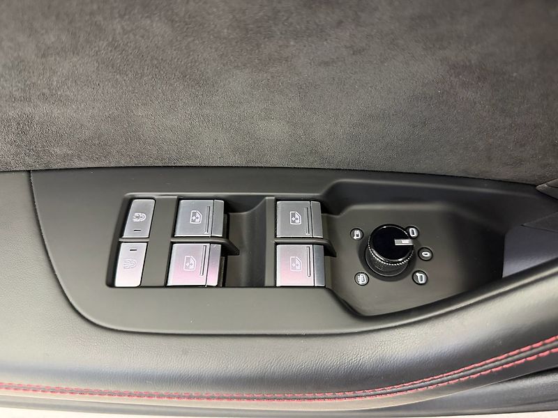 Audi RS 6 QUATTRO, MATRIX, VZDUCH, PANO, - fotka 30 z 34