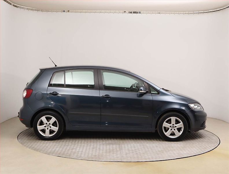 Volkswagen Golf Plus (2006) 1.9 TDI, nová STK, Tažné - fotka 6 z 20