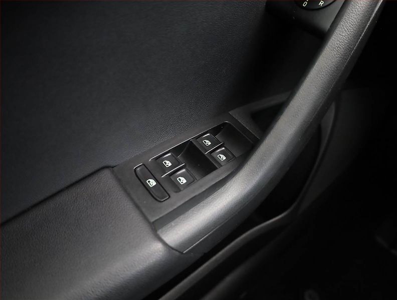 Škoda Octavia (2016) Edition 1.6 TDI, Automat - fotka 16 z 19