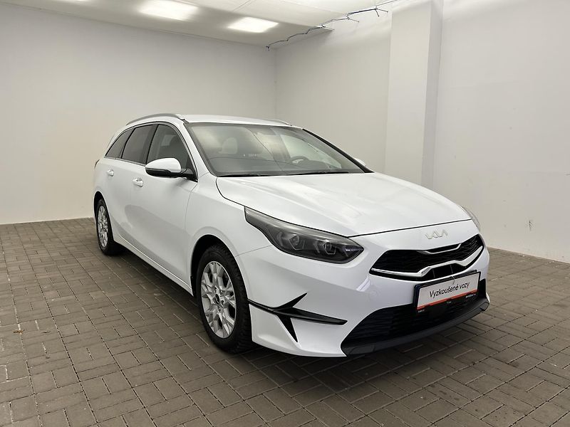 Kia Ceed 1.5 T- GDI TOP - fotka 20 z 23