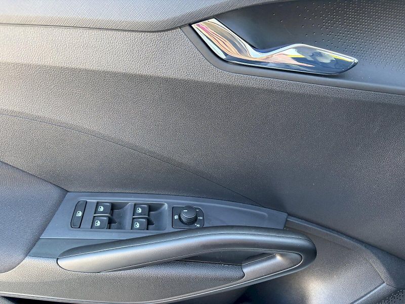 Škoda Fabia (2025) 1.0 MPI / 59kW / SELECTION - fotka 14 z 29