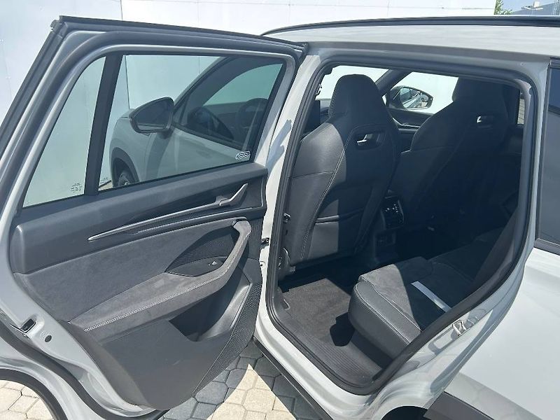 Škoda Kodiaq Sportline 7DSG 4x4 2,0TDI - fotka 8 z 28