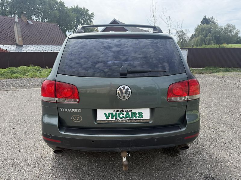 Volkswagen Touareg 3,2 V6 4x4 TAŽNÉ - fotka 6 z 18
