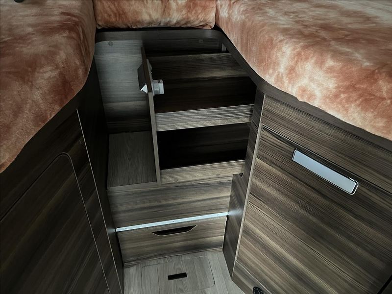 Laika Ecovip 2,2 L 3009 MJTD - fotka 15 z 20