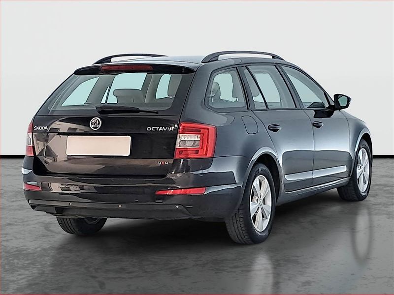 Škoda Octavia (2014) Ambition 1.6 TDI, 4X4 - fotka 5 z 16