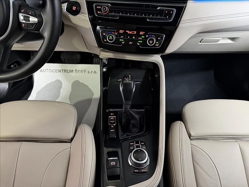 BMW X1 XDRIVE 25E M SPORT PANO 2XALU - fotka 32 z 48