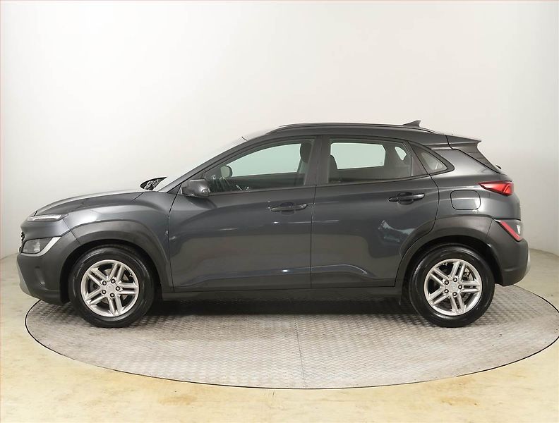 Hyundai Kona (2022) 1.0 T-GDI, Automat, ČR,1.maj - fotka 3 z 19