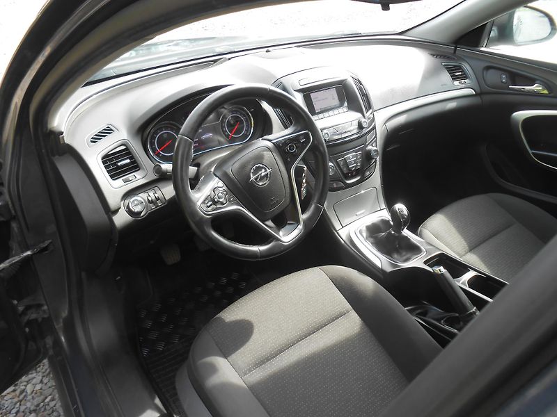 Opel Insignia 1.8I,klima,výhřev,KOUPENO V ČR - fotka 18 z 30