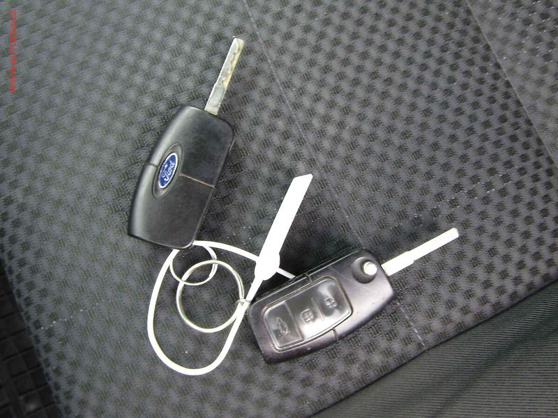 Ford C-MAX (2008) 1.8 TDCi, 2.maj, AC, tempo - fotka 17 z 17