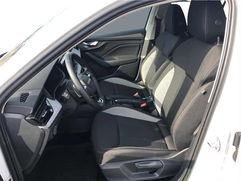 Škoda Scala 1.0 TSi SELECTION - fotka 11 z 28