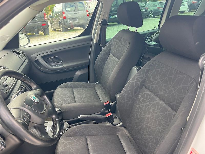 Škoda Roomster 1.2 TSI 1,2 TSI - fotka 11 z 17