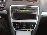 Škoda Octavia (2009) 1.8 TSI, po STK, Tažné - náhled 12