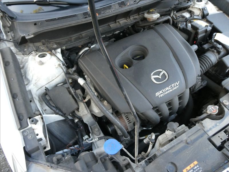 Mazda CX-3 2,0 Skyactiv-G120 Revolution - fotka 34 z 37
