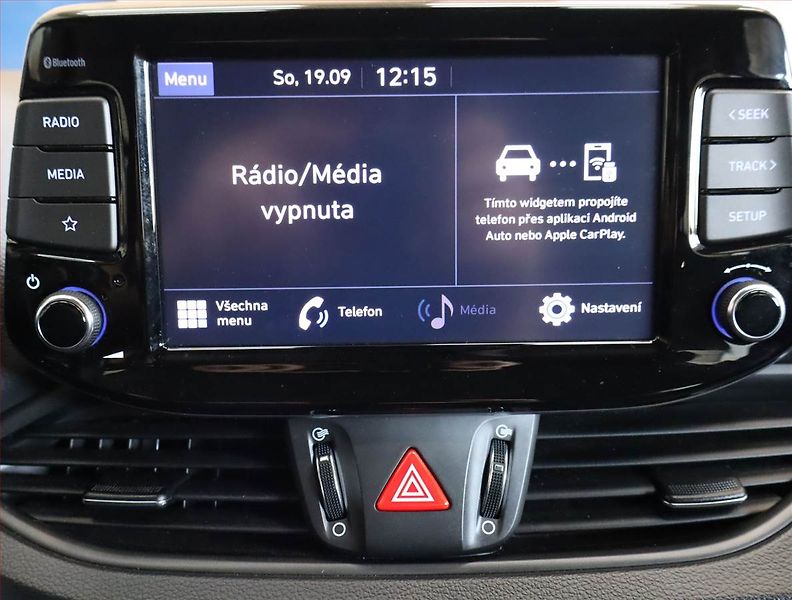 Hyundai i30 (2022) 1.5 DPI, ČR,1.maj, Serv.kniha - fotka 13 z 21