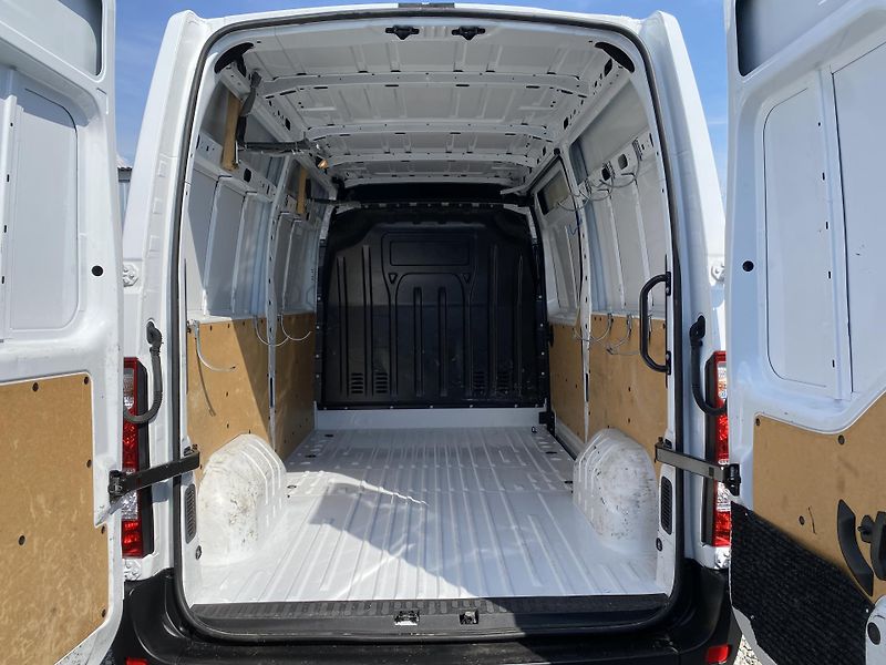 Renault Master 2.3DCi 145PS CZ DPH 99TKM TOP! - fotka 100 z 145