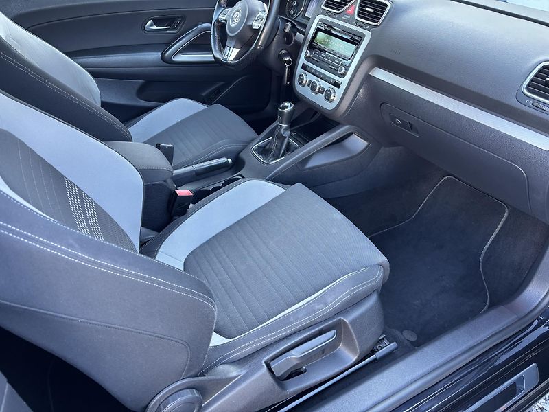 Volkswagen Scirocco (2013) 2.0TDI, 130KW, LITE - fotka 12 z 14