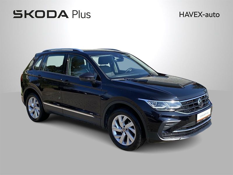 Volkswagen Tiguan (2021) 2.0 TDI 4Motion DSG Life - fotka 31 z 34