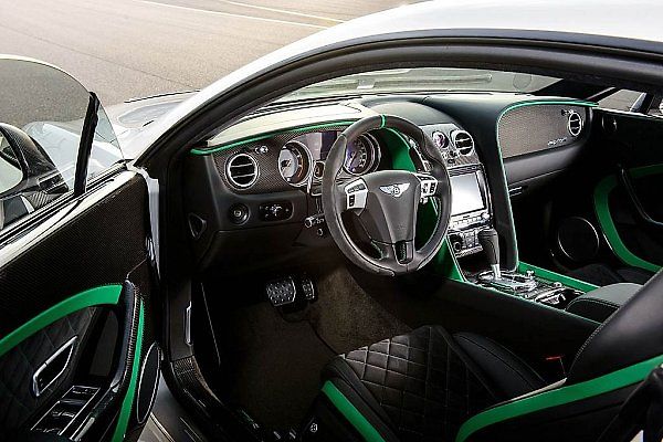 Bentley Continental GT3-R.