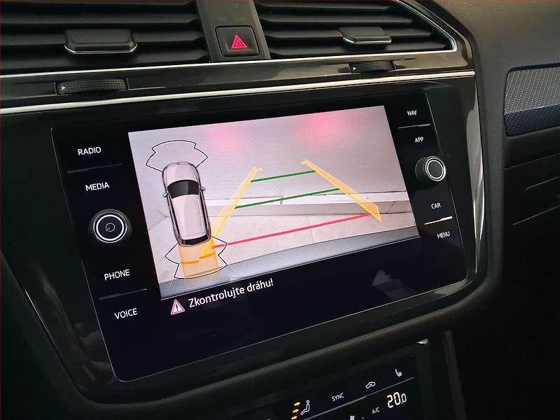 Volkswagen Tiguan (2024) 2.0 TSI - fotka 20 z 22