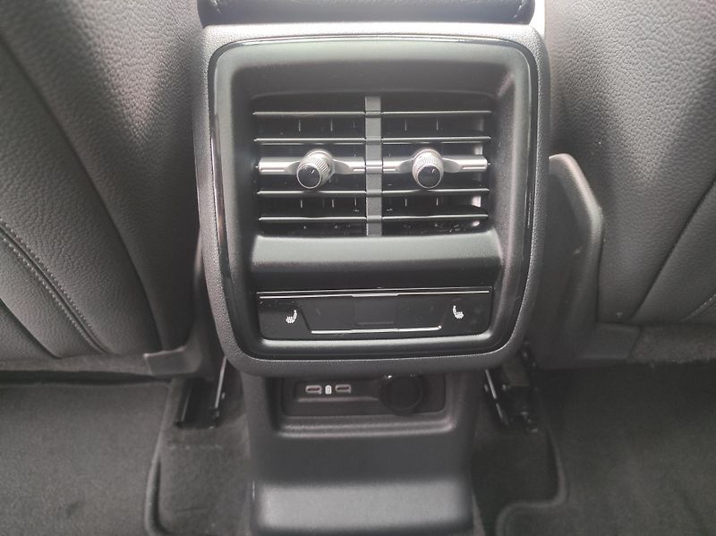 Škoda Kodiaq 2,0TDi DSG,4x4,7míst,Záruka - fotka 35 z 46