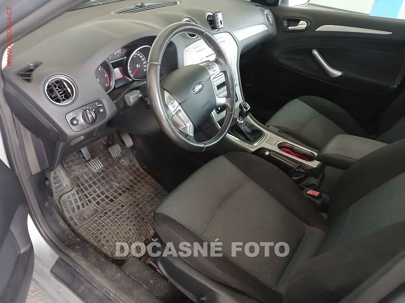 Ford Mondeo (2007) 1.8TDCi, ČR, AC, park.asist - fotka 3 z 3