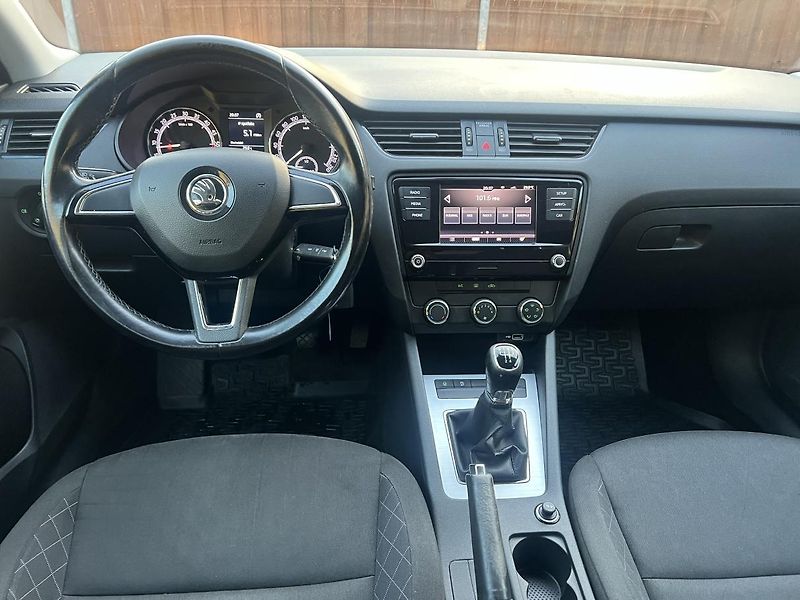 Škoda Octavia (2019)  Facelift 1.6TDi 85kW,tažné - fotka 7 z 11