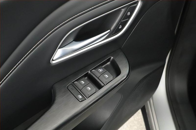 MG ZS (2026) 1.5 i, ELEGANCE, 360KAMERA - fotka 19 z 19