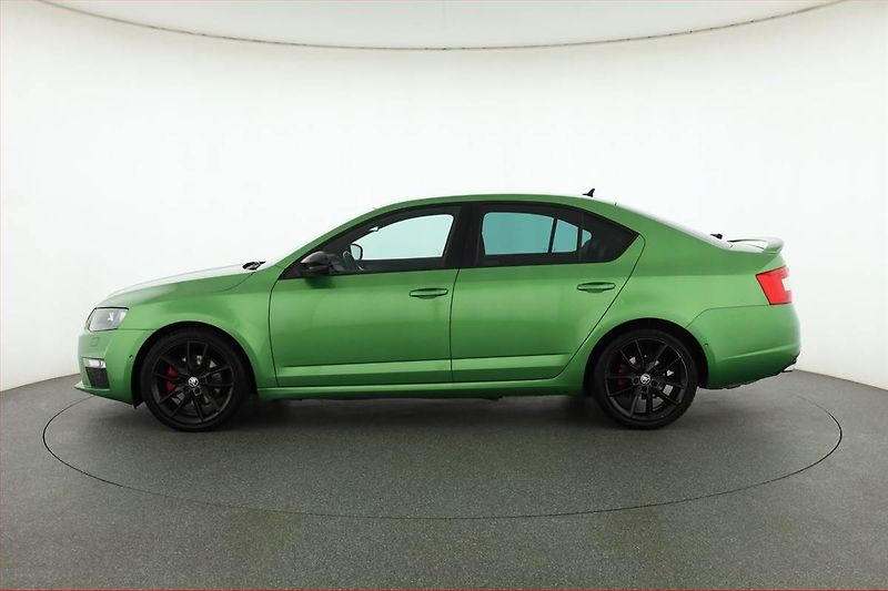 Škoda Octavia (2016) RS 2.0 TDI 4x4 DSG, 4X4 - fotka 3 z 21