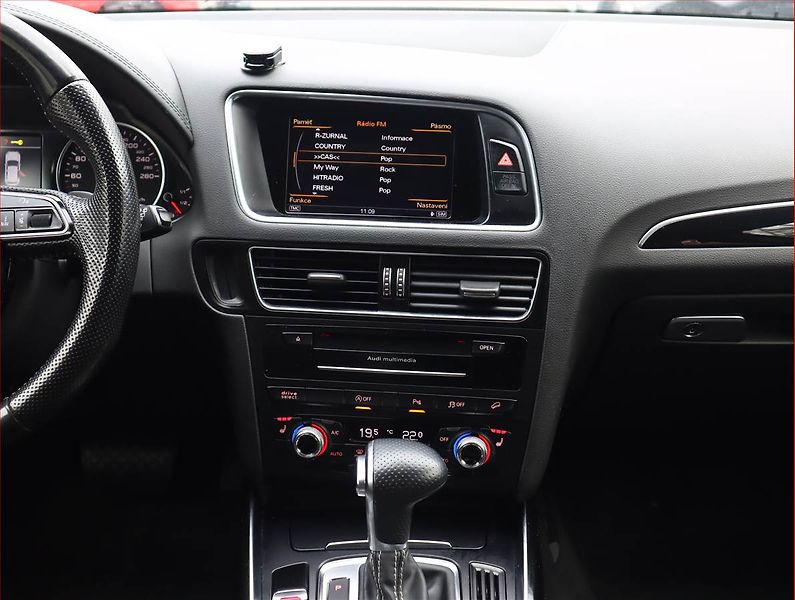 Audi Q5 (2015) S line 3.0 TDI, 4X4, Automat - fotka 10 z 23