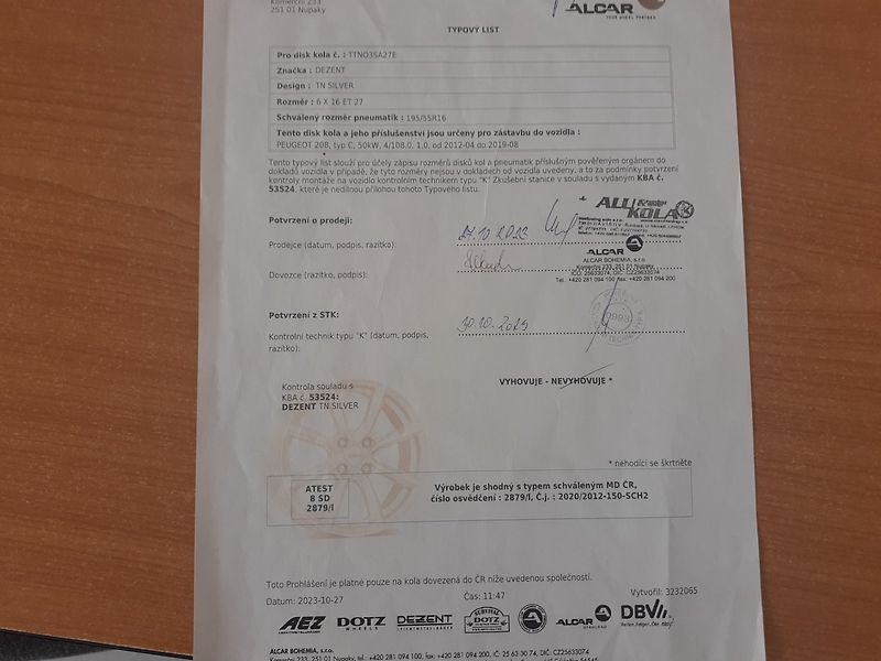 Peugeot 208 (2015) 1.0  PT ,AC,TEMP. - fotka 31 z 31